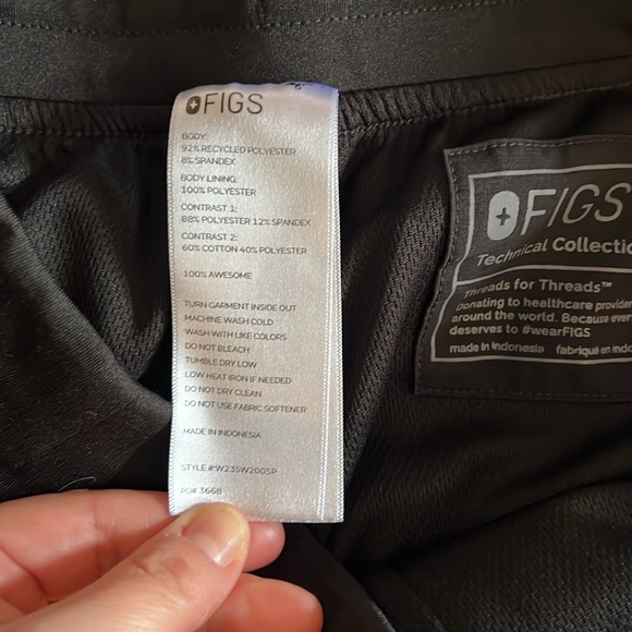 Figs Zamora FREEx Lined Jogger Scrub Pants - Picture 4 of 4